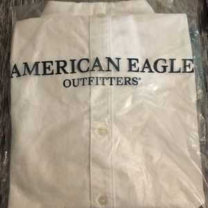 American Eagle men’s shirt